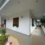 Guest House Pogradec 1