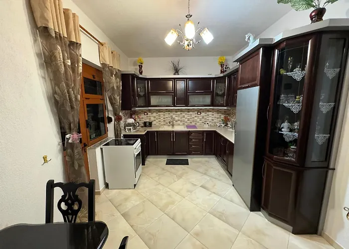 Guest House Pogradec 1